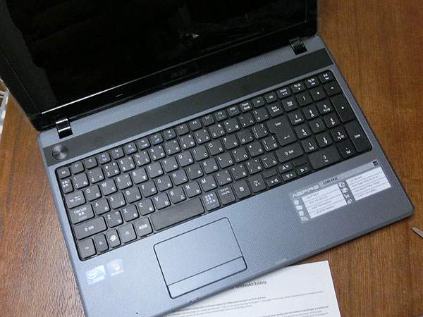 Acerの格安ノートPC、Aspire AS5349-F82Cが届いたので使ってみた